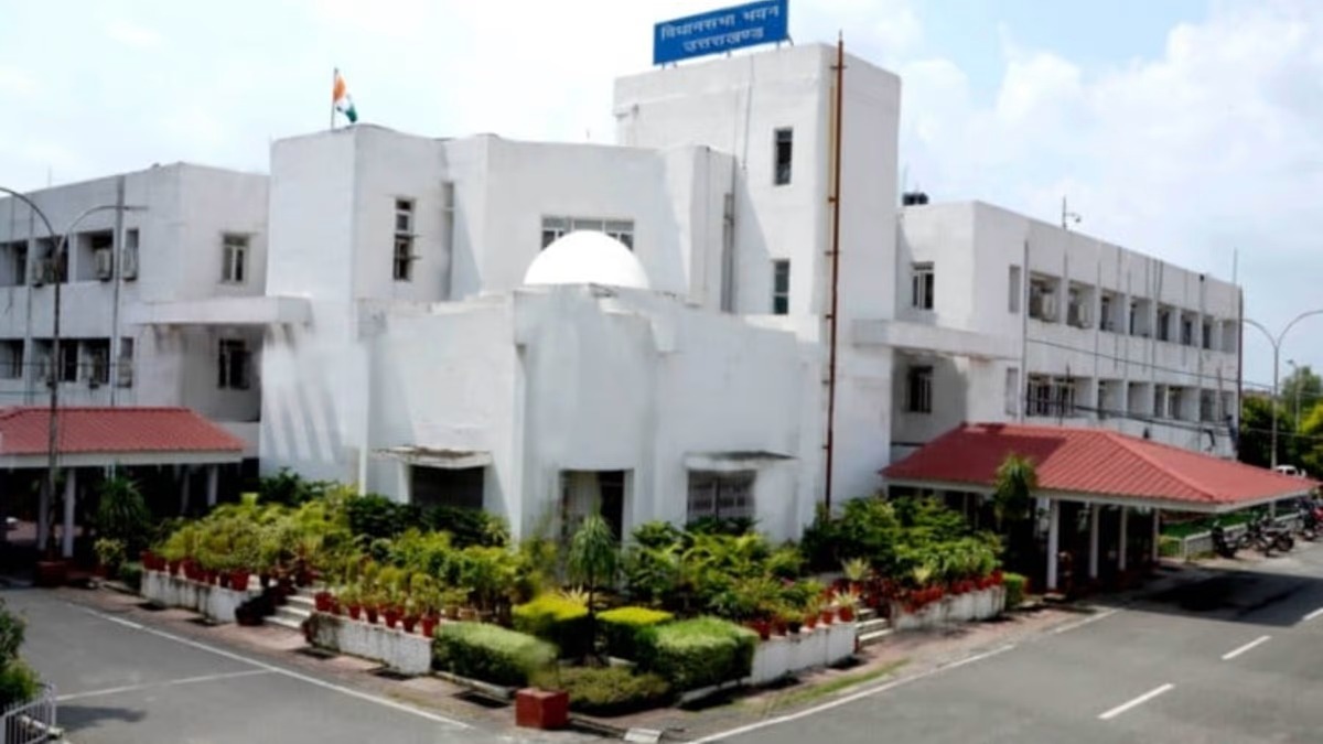  देहरादून में होगा विधानसभा का शीतकालीन सत्र।