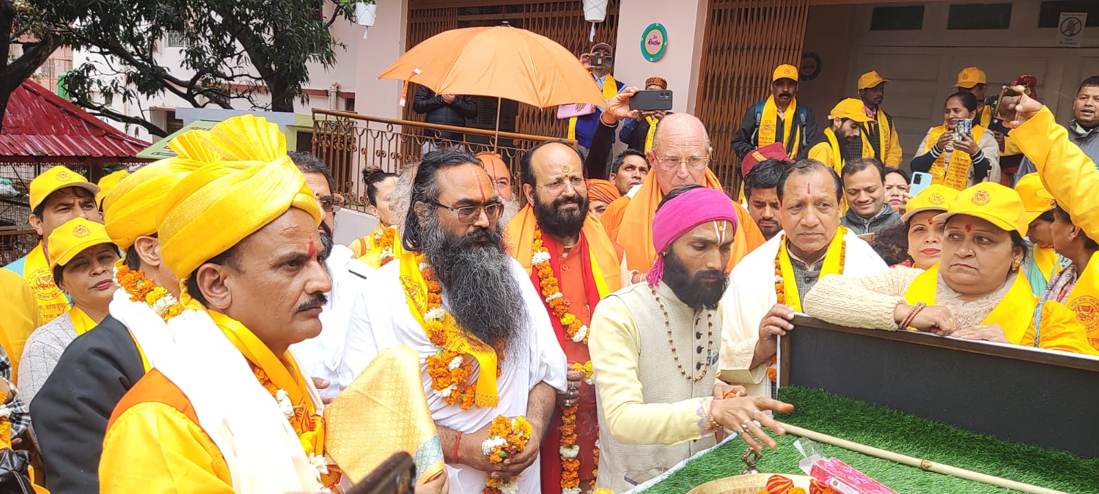 गौ यात्रा: श्रीराम गौ सेवा समिति की ऐतिहासिक गौ यात्रा का शुभारंभ, बारिश में गौ रक्षा के लिए निकले सेवक