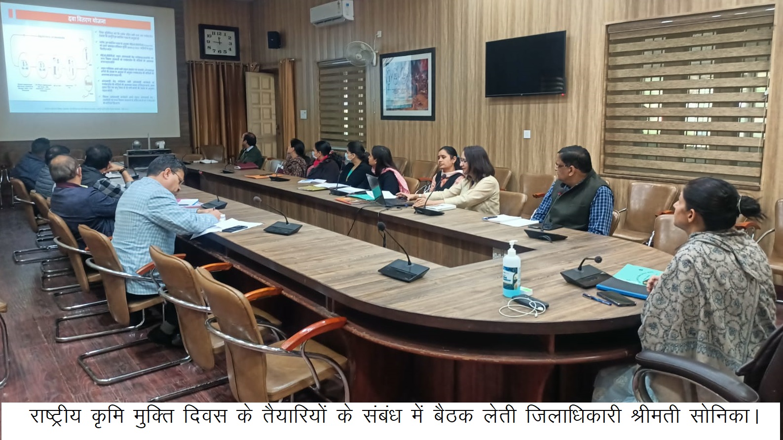 जिलाधिकारी सोनिका: बच्चों, किशोर और किशोरियों को एल्बेंडाजोल दवा दी जाएगी