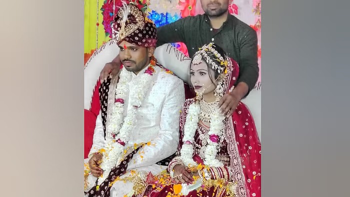 Ayodhya Crime News : अयोध्या में सुहागरात बना काल, दुल्हन की हत्या के बाद दूल्हे ने दी जान , पोस्टमार्टम रिपोर्ट से बड़ा खुलासा