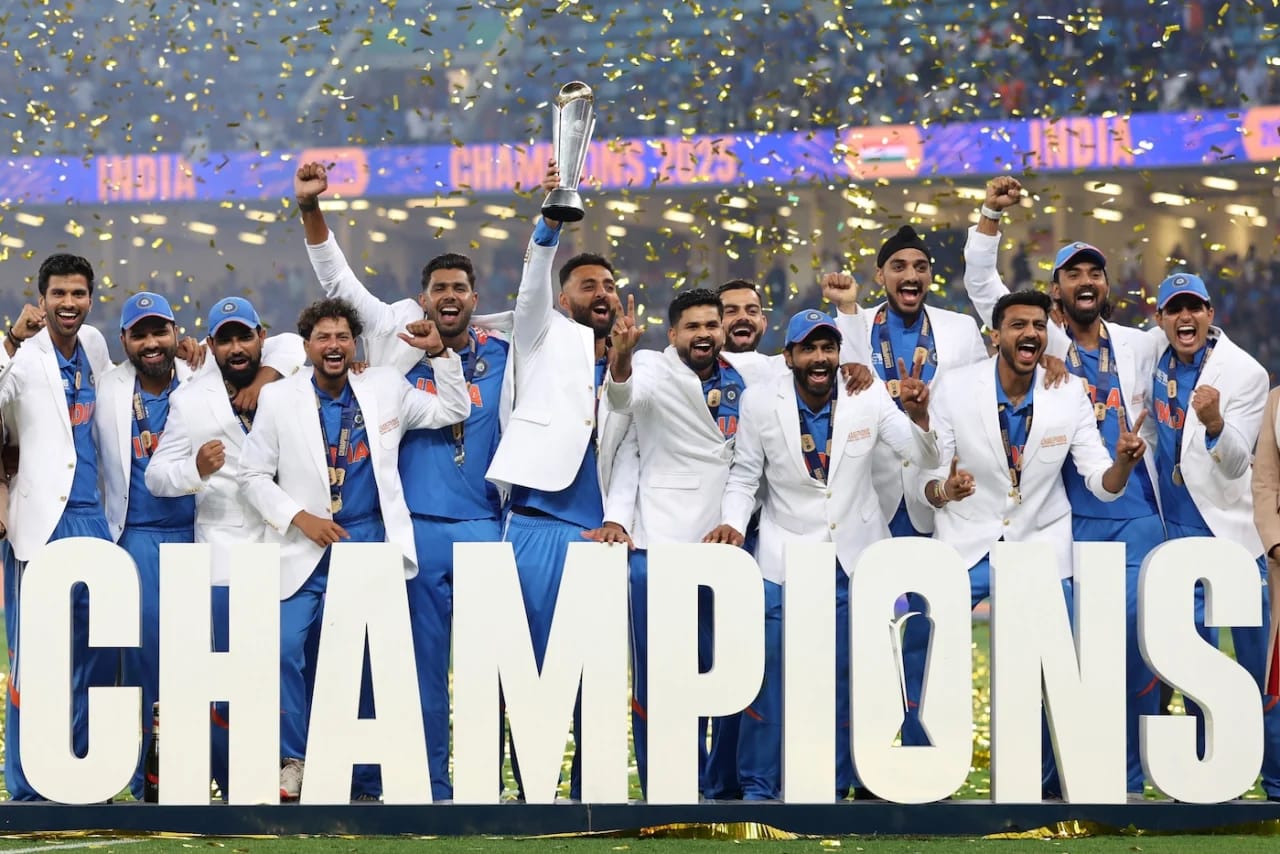 बीसीसीआई ने आईसीसी चैंपियंस ट्रॉफी जीतने वाली टीम इंडिया पर बरसाया पैसा