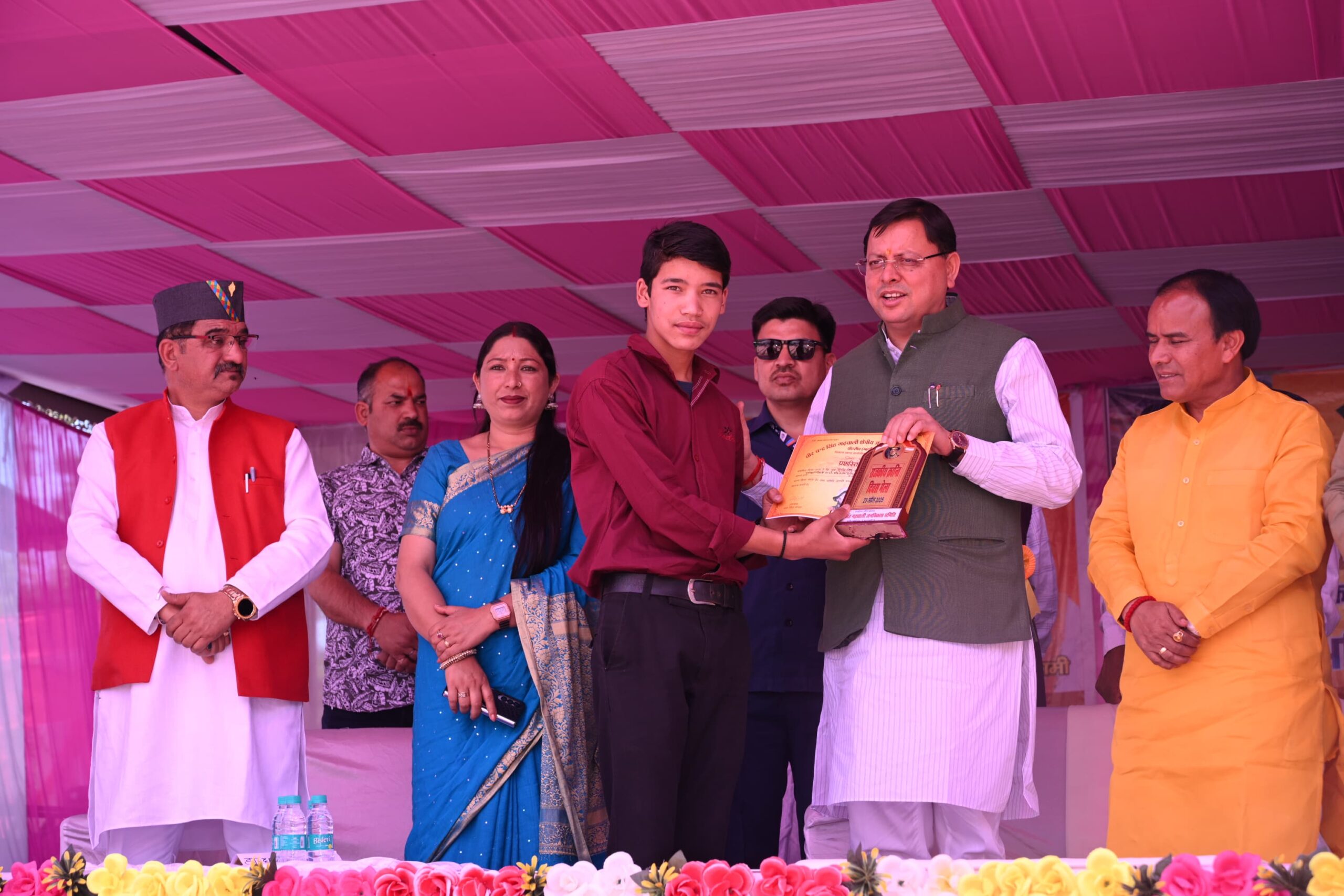वीर चंद्र सिंह गढ़वाली की स्मृति में मनाया गया राजकीय क्रांति दिवस मेला, मुख्यमंत्री धामी ने दी श्रद्धांजलि और किए कई अहम घोषणाएं