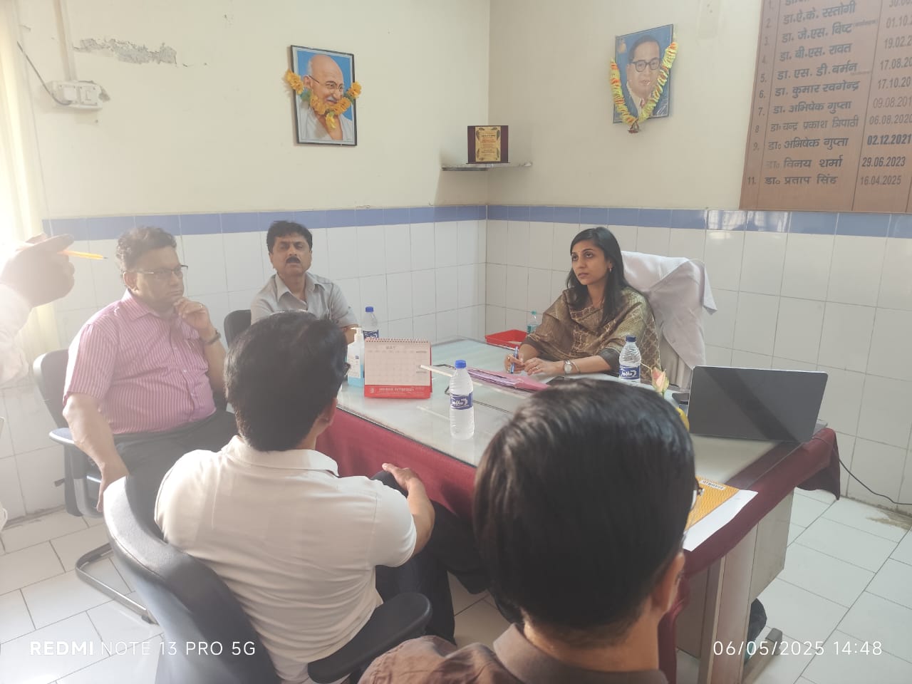 मिशन निदेशक ने राज्य मानसिक स्वास्थ्य संस्थान (SMHI), सेलाकुई का दौरा कर राज्य टेली-मानस सेल की प्रगति की समीक्षा की
