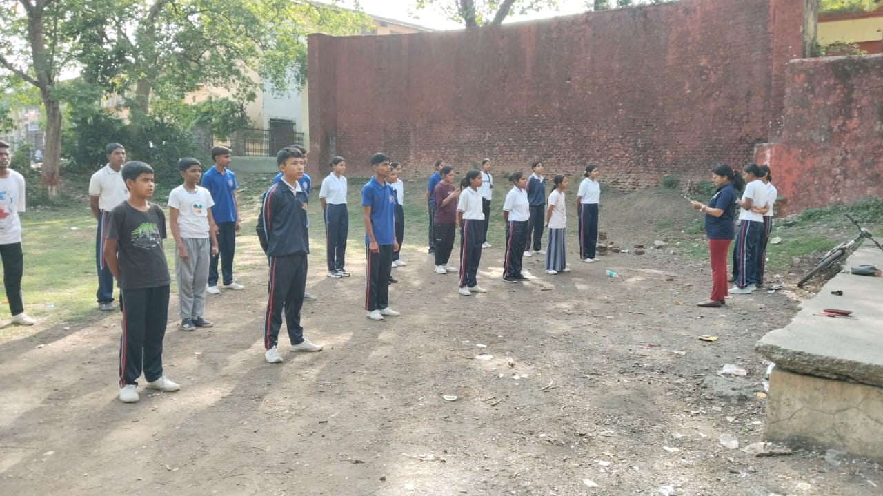 डीएवी इंटर कॉलेज करनपुर में समर कैंप: छात्रों को मिल रही बहुआयामी शिक्षा