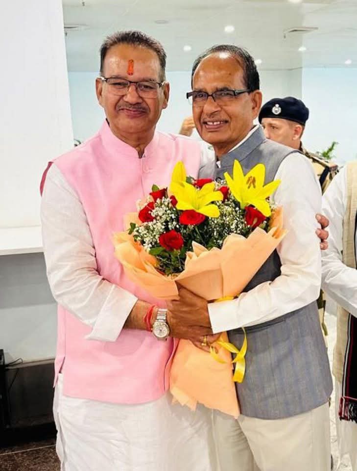 केंद्रीय कृषि मंत्री शिवराज सिंह चौहान का देवभूमि उत्तराखंड आगमन, प्रदेश कृषि मंत्री ने किया स्वागत