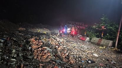 मूसलाधार बारिश से मसूरी में जनजीवन अस्त-व्यस्त, दून मार्ग पर मलबा गिरने से लगा लंबा जाम