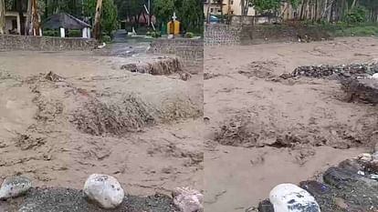 मौसम अलर्ट के कारण चमोली में 1 जुलाई को बंद रहेंगे सभी स्कूल
