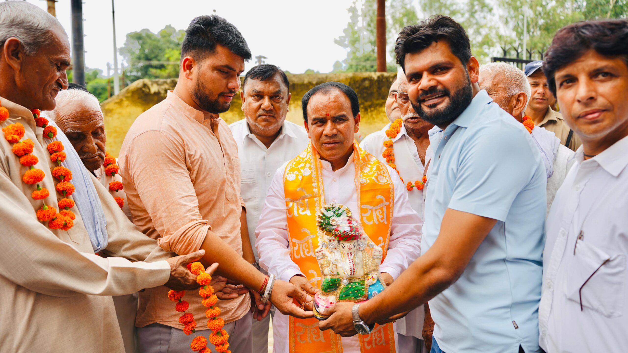 ‘एक पेड़ मां के नाम’ अभियान से पर्यावरण संरक्षण को बनाया जाए जन-आंदोलन: डॉ धन सिंह रावत