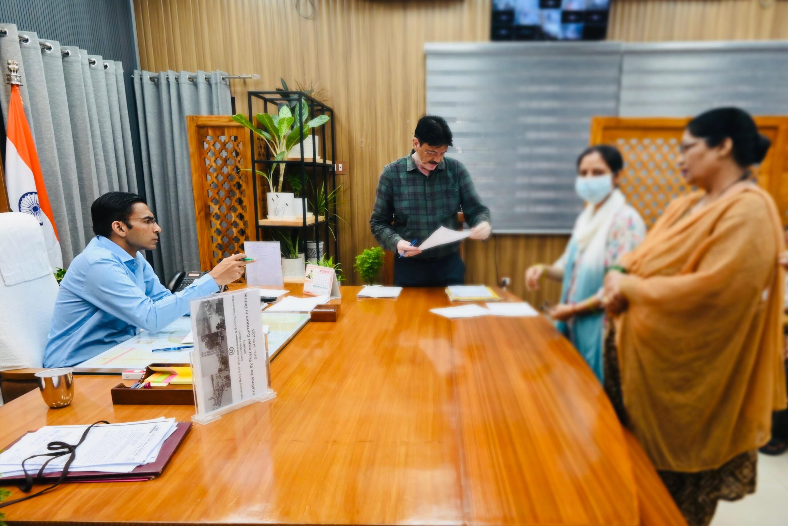 देहरादून: पत्नी पर बंदूक तानने वाले पति का लाइसेंस तुरंत निलंबित, हथियार जब्त