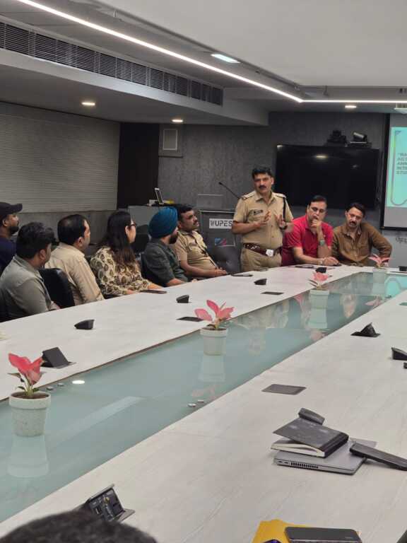 देहरादून: UPES कॉलेज में ड्रग्स फ्री कैम्पस अभियान की गोष्ठी, पीजी-होस्टल संचालकों को दी चेतावनी