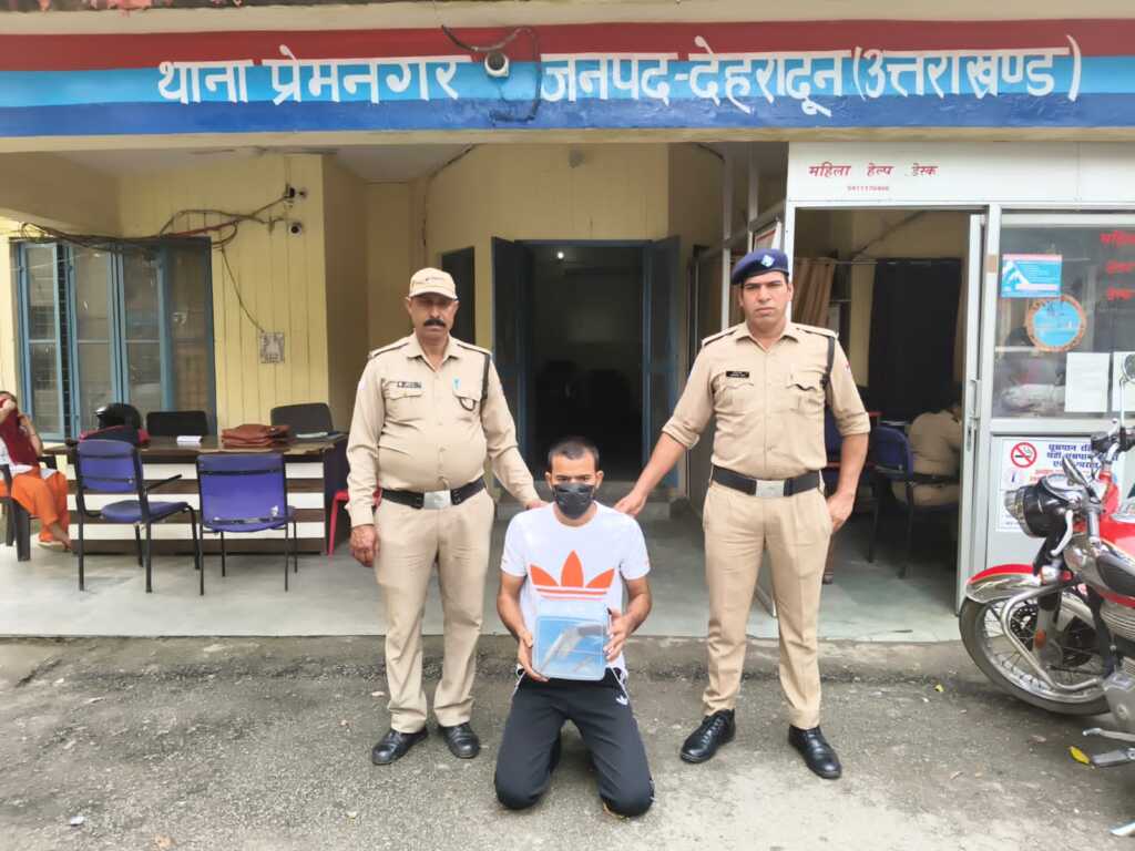 प्रेमनगर: बॉयज पीजी के बाहर फायरिंग मामले में 24 घंटे में पुलिस की बड़ी कार्रवाई, एक छात्र गिरफ्तार