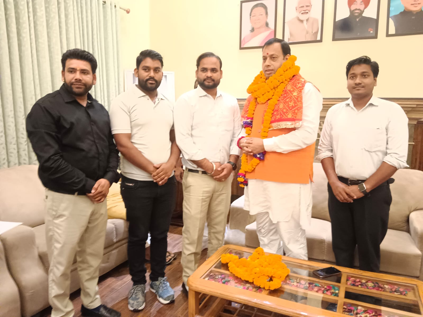 बीकेटीसी अध्यक्ष हेमंत द्विवेदी ने मां चंडी देवी मंदिर व्यवस्थाओं का निरीक्षण किया