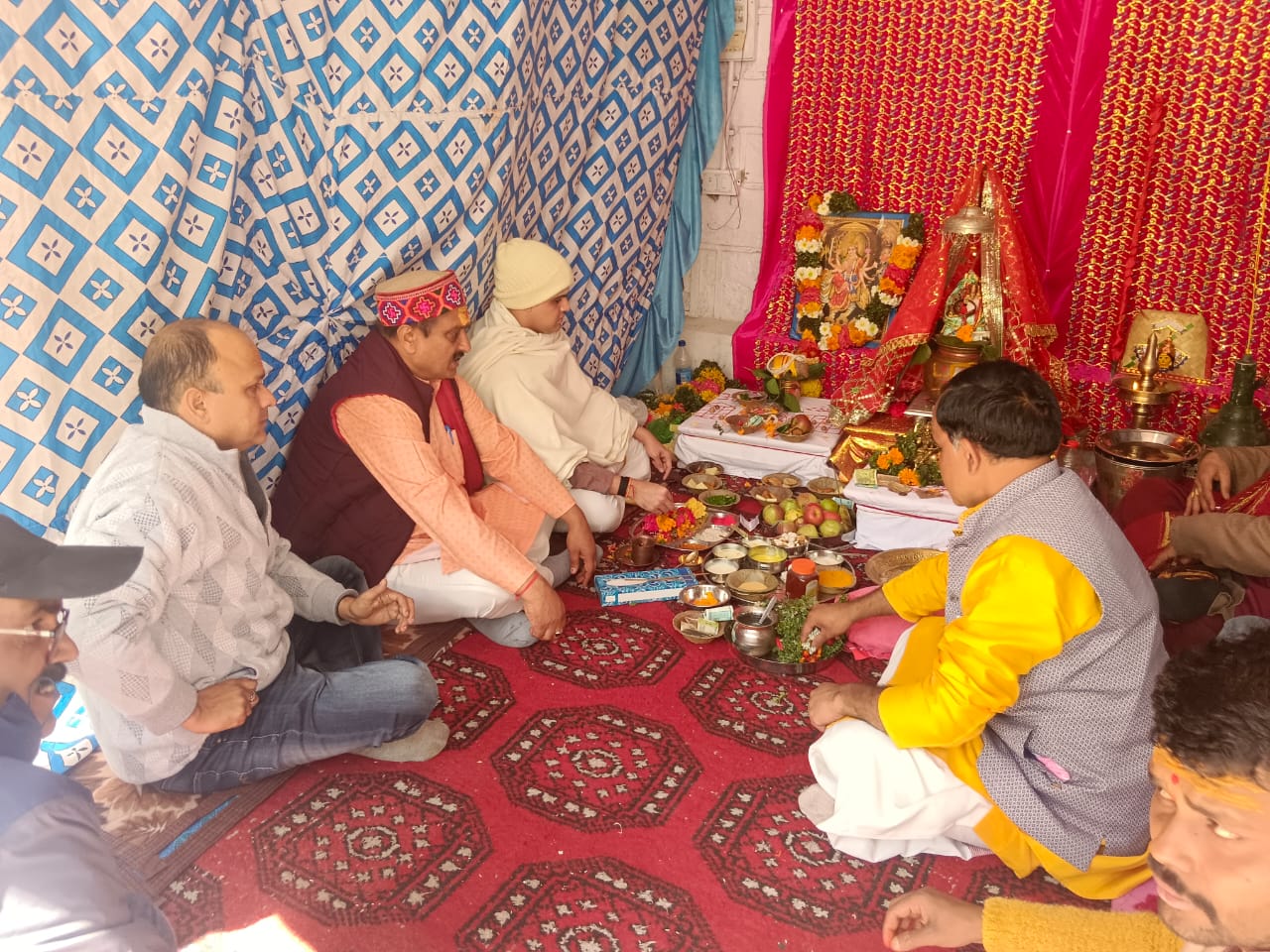 बदरीनाथ धाम में नवरात्रि पूजा की शुरुआत, घट स्थापना के साथ दुर्गासप्तशती पाठ आरंभ