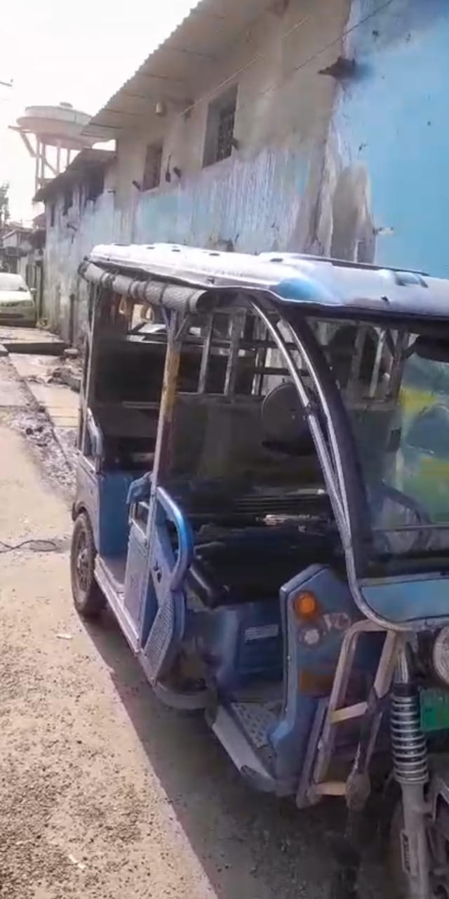 देहरादून: RTO की कार्रवाई, ई-रिक्शा चालक बिना लाइसेंस पकड़ा