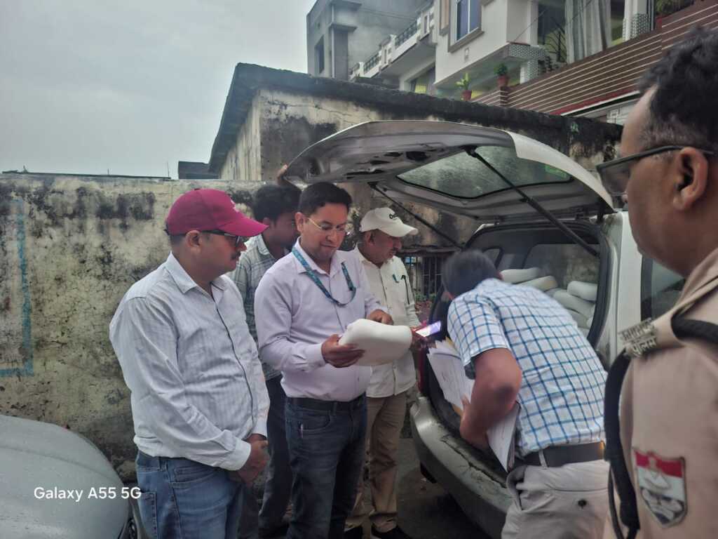 त्योहारी सीजन में मिलावटखोरों पर नकेल: देहरादून, ऋषिकेश और भगवानपुर में नकली उत्पादों की बड़ी बरामदगी