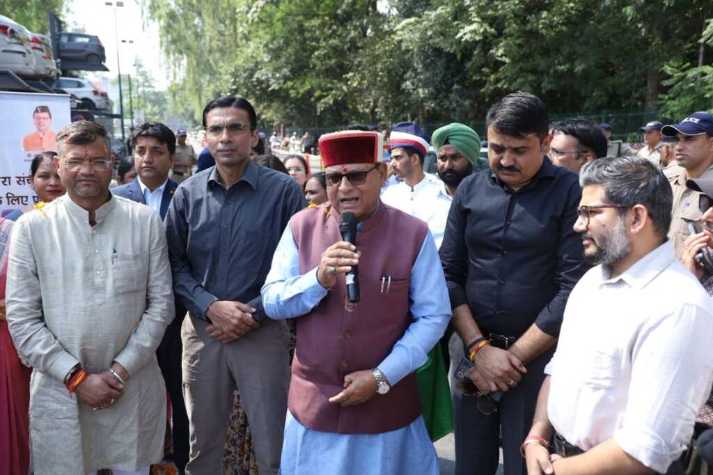 देहरादून में “फ्री सखी कैब” सेवा की शुरुआत, महिलाओं के समूह के हाथों में पहली ऑटोमेटेड पार्किंग की कमान