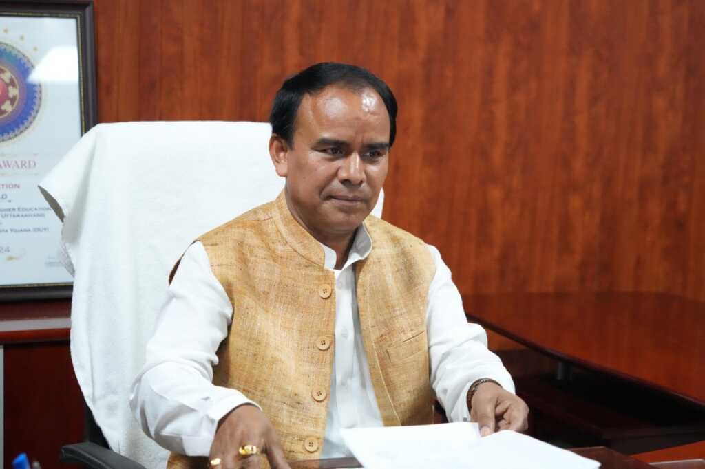 उप जिला चिकित्सालय में उच्चीकृत हुआ सीएचसी चौखुटिया