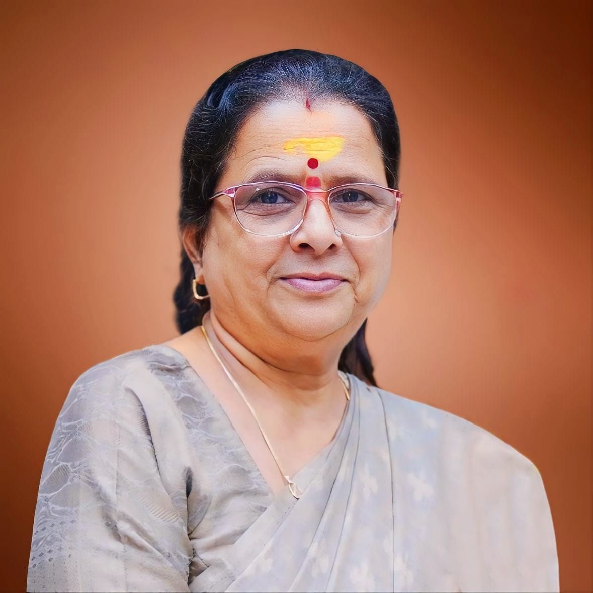 दीपावली पर महिला आयोग की अध्यक्ष ने दी शुभकामनाएं