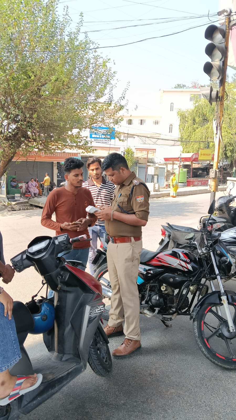 त्योहारी सीजन के मद्देनज़र अलर्ट मोड पर दून पुलिस 