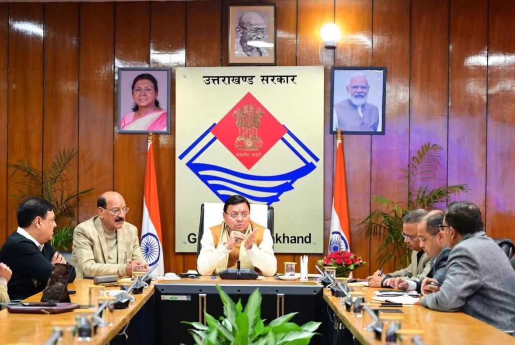 मानव–वन्यजीव संघर्ष पर सख्त सरकार: लापरवाही के चलते पौड़ी के डीएफओ हटाए गए