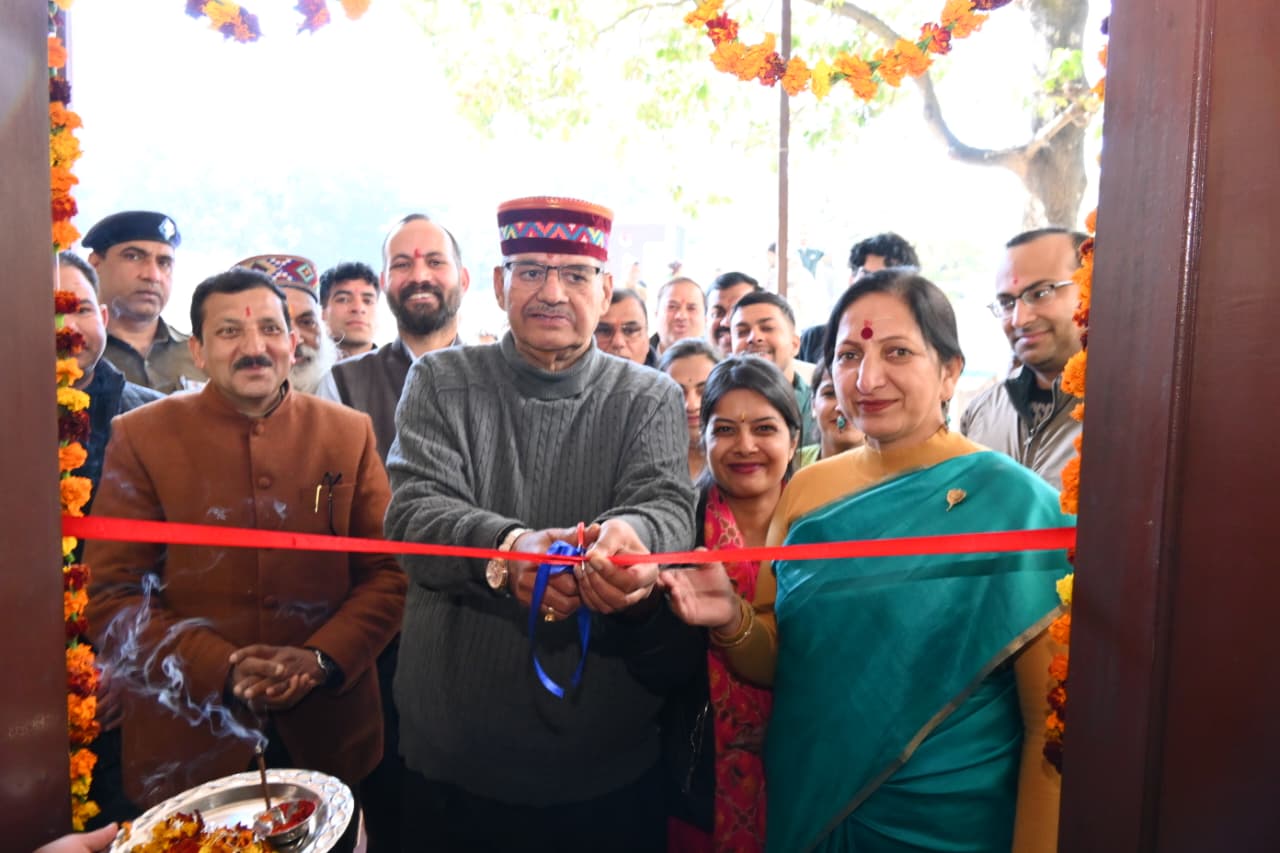 Dehradun:मसूरी के बार्लोगंज में अर्बन आयुष्मान आरोग्य मंदिर का मंत्री गणेश जोशी ने किया लोकार्पण, क्षेत्रवासियों को मिलेगा निःशुल्क उपचार का लाभ.
