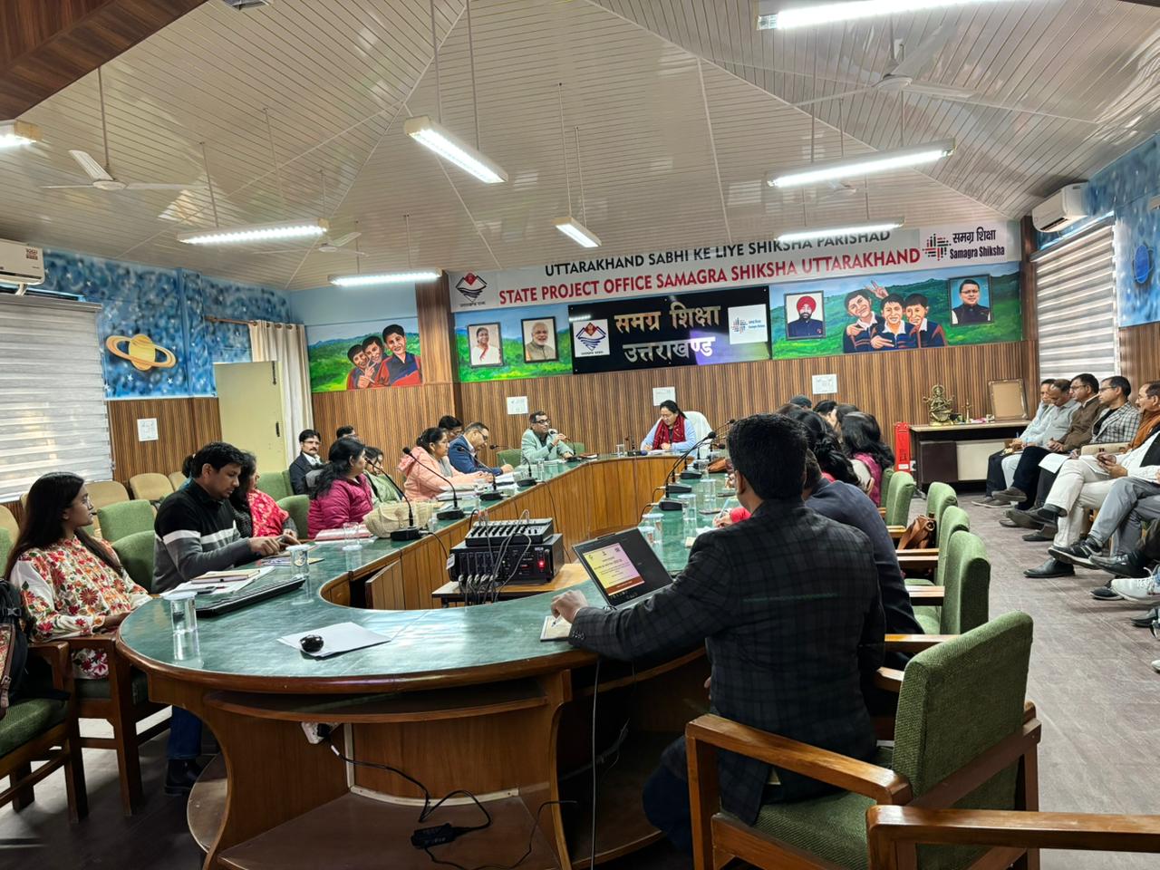 ‘आनन्दम् पाठ्यक्रम’ पर राज्य स्तरीय समीक्षा बैठक, प्रभावी क्रियान्वयन के दिए निर्देश