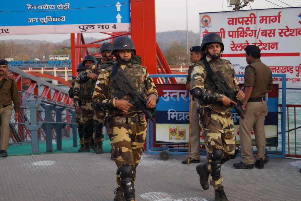 उत्तराखंड पुलिस को “राष्ट्रपति पुलिस कलर”, सीएम पुष्कर सिंह धामी ने बताया ऐतिहासिक उपलब्धि.