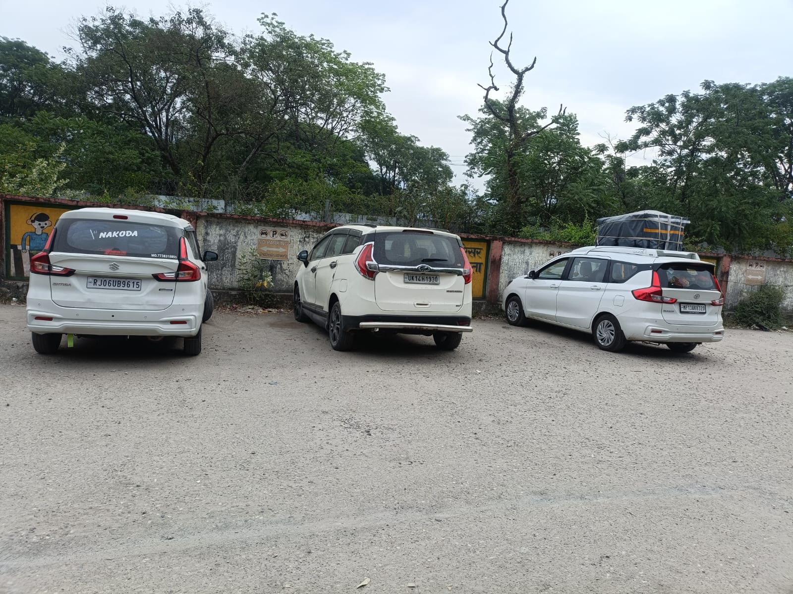देहरादून में निजी वाहनों के व्यावसायिक उपयोग पर सख्ती, दो दिवसीय विशेष चेकिंग अभियान में 23 वाहन निरुद्ध.
