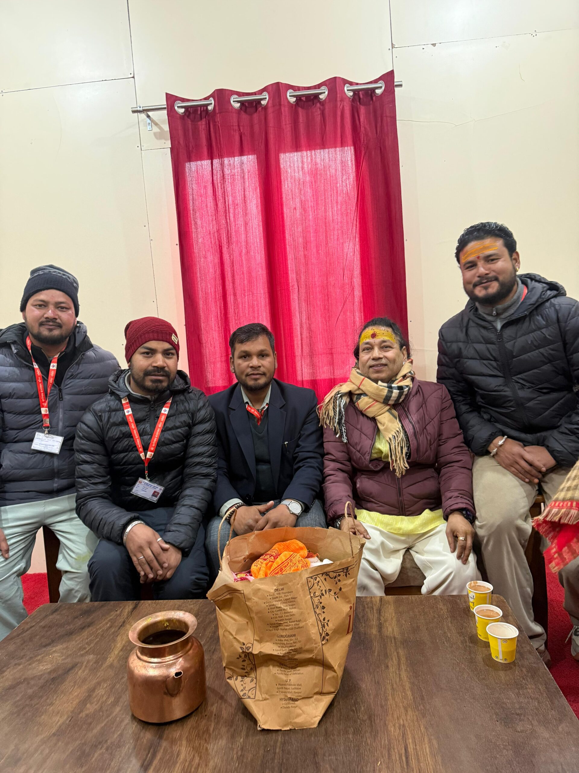 बाबा केदारनाथ धाम दर्शन‌ को पहुंचे सूफी गायक कैलाश खेर