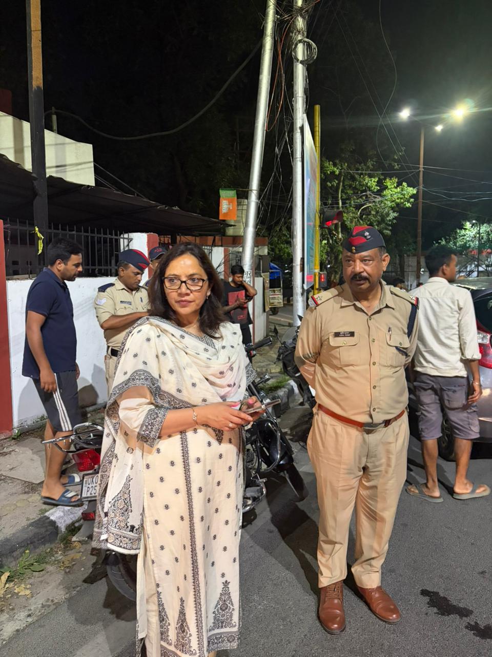 आरटीओ प्रवर्तन ,देहरादून संभाग द्वारा देहरादून शहर में सघन चेकिंग अभियान, 60 चालान एवं 15 वाहन सीज.