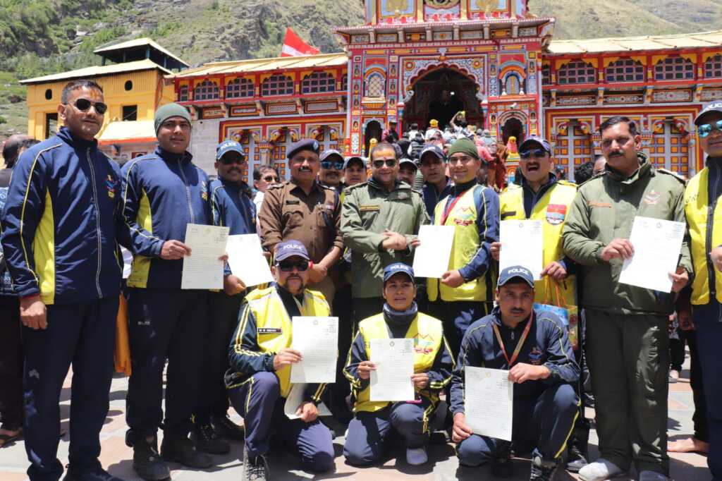 चारधाम यात्रा में SDRF का ‘ऑन ग्राउंड एक्शन’, बद्रीनाथ धाम पहुंचे सेनानायक अर्पण यदुवंशी