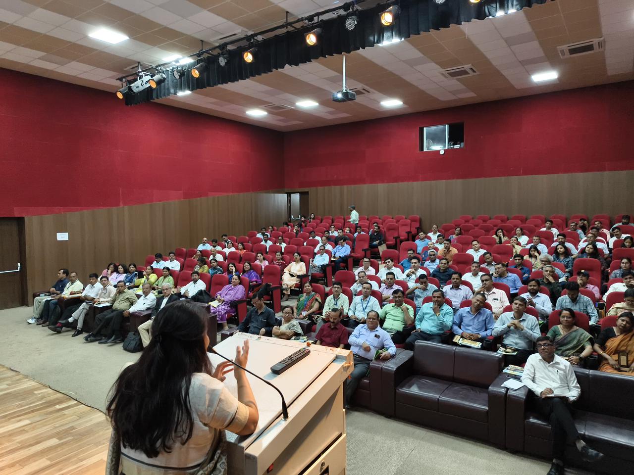 पीएम श्री विद्यालयों के लिए सामाजिक एवं भावनात्मक अधिगम पाठ्यचर्या पर राज्य स्तरीय कार्यशाला आयोजित