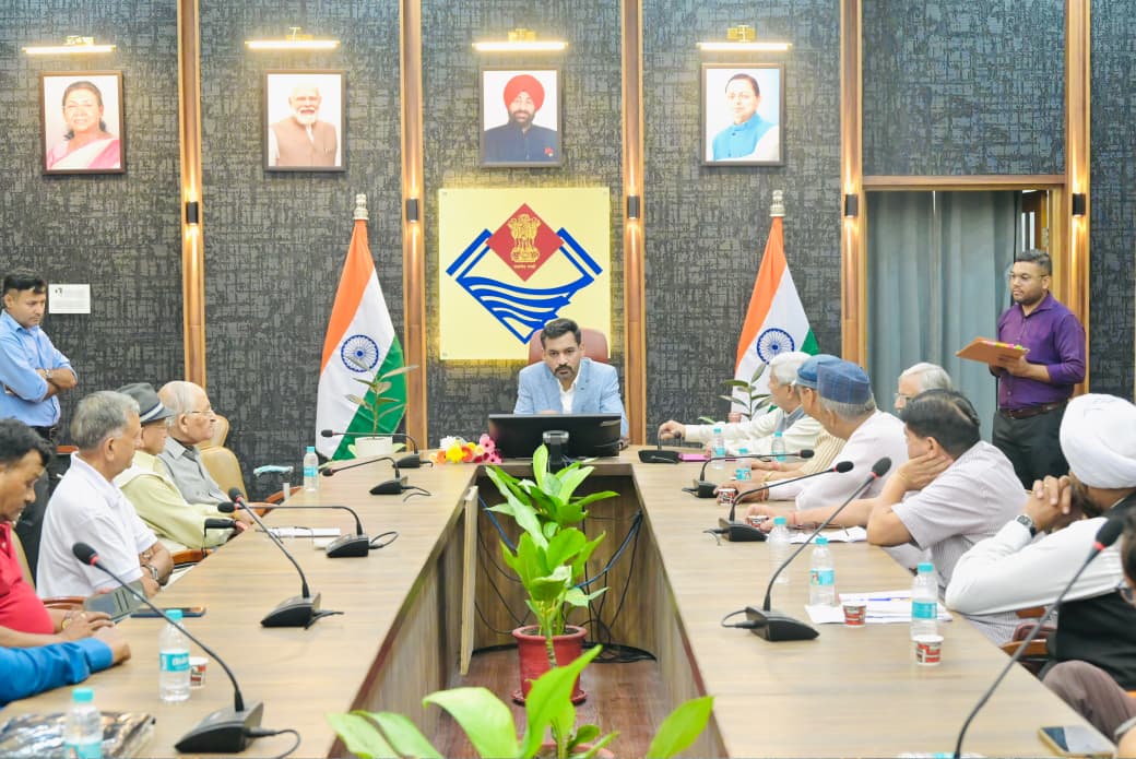देहरादून सिटी डेवलपमेंट कोऑर्डिनेशन कमेटी के गठन की मांग, संयुक्त नागरिक संगठन ने डीएम को सौंपा सुझाव