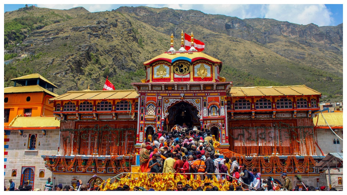 बदरीनाथ धाम यात्रा 2025 की तैयारियों को लेकर मंदिर समिति का अग्रिम दल पहुंचा बद्रीनाथ धाम।