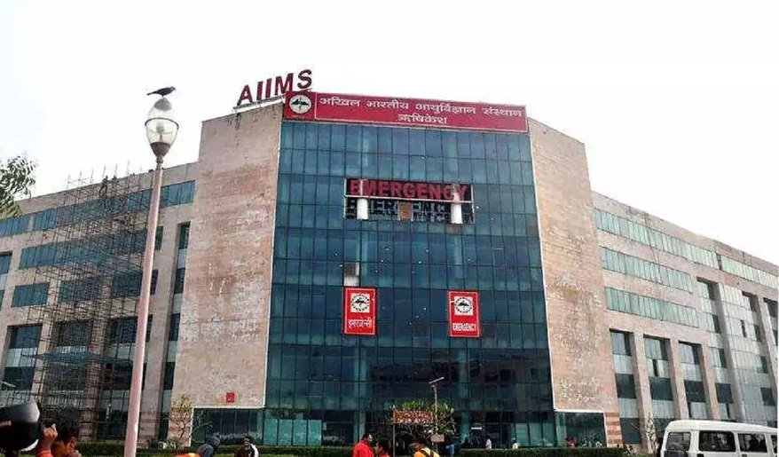 मारपीट में चार डॉक्टरों पर मुकदमा दर्ज
