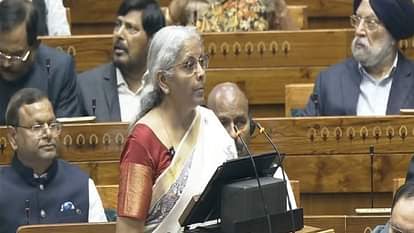 Budget 2025-26: मध्यम वर्ग को बड़ा तोहफा..12 लाख रुपये तक की आमदनी पर अब आयकर नहीं