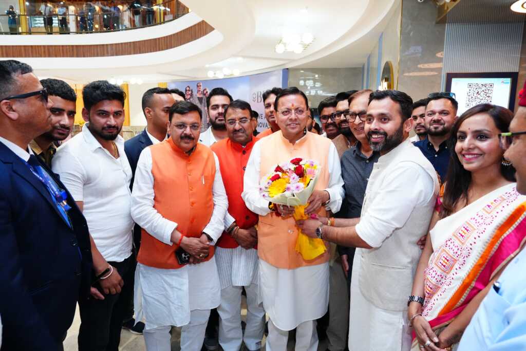 देहरादून में CM धामी ने देखी ‘द केरला स्टोरी 2’, बोले- समाज को जागरूक करने का सशक्त माध्यम है फिल्म