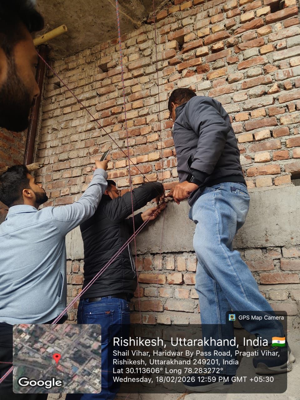 मसूरी-देहरादून विकास प्राधिकरण की बड़ी कार्रवाई: ऋषिकेश में अवैध बहुमंजिला भवन सील