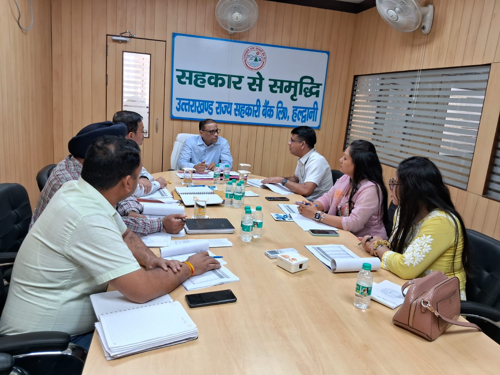 खराब प्रदर्शन करने वाले शाखा प्रबंधकों व कर्मचारियों को अनिवार्य सेवानिवृत्ति दी जाये: दिलीप जावलकर, सचिव को-ऑपरेटिव, उत्तराखंड शासन