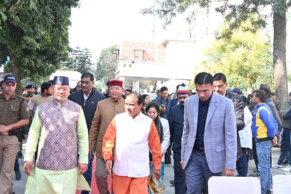 डीएम की अभिनव पहल से मिला आधुनिक टीकाकरण केन्द्र