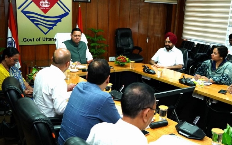 आपदा के समय राहत एवं बचाव कार्यों में लीड लेकर फील्ड में उतरें डीएम व एसएसपी: सीएम धामी
