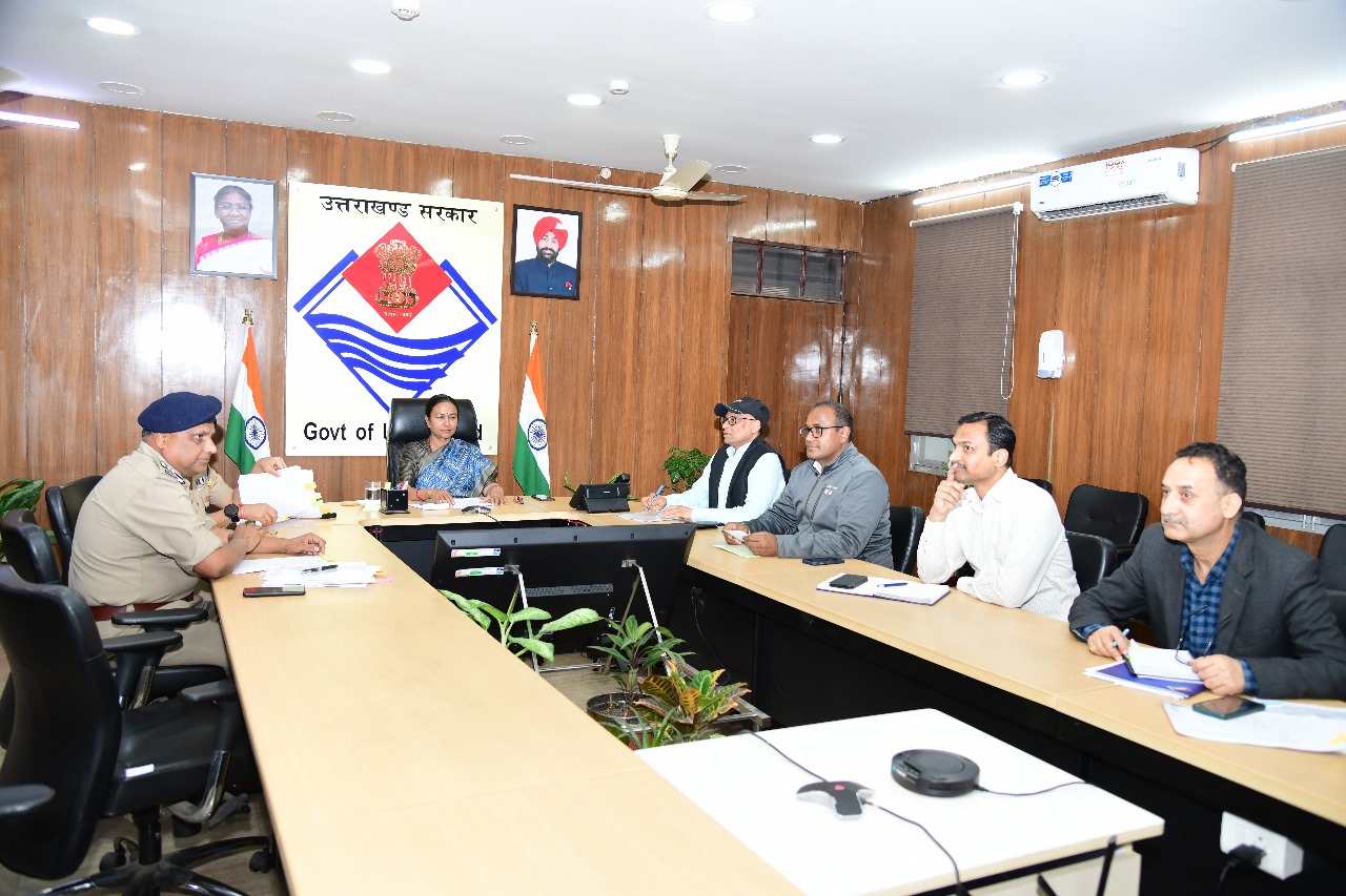 मुख्य सचिव राधा रतूड़ी ने आज वर्चुअल माध्यम से 9 राज्यों की Inter State Border Coordination Meeting में प्रतिभाग किया