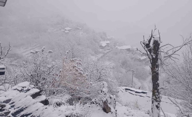 उत्तराखंड मौसम अपडेट: ठंड और बढ़ेगी, आज पहाड़ों में बारिश-बर्फबारी के आसार