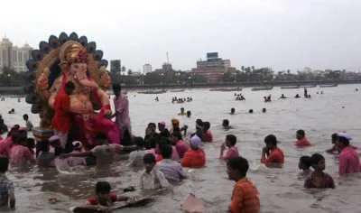 गणेश विसर्जन में बड़ा हादसा: महाराष्ट्र और मध्य प्रदेश में 9 की मौत, कई लापता