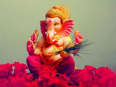 गणेश जी को हल्दी कैसे चढ़ाएं? गणेश जी को हल्दी चढ़ाने की विधि