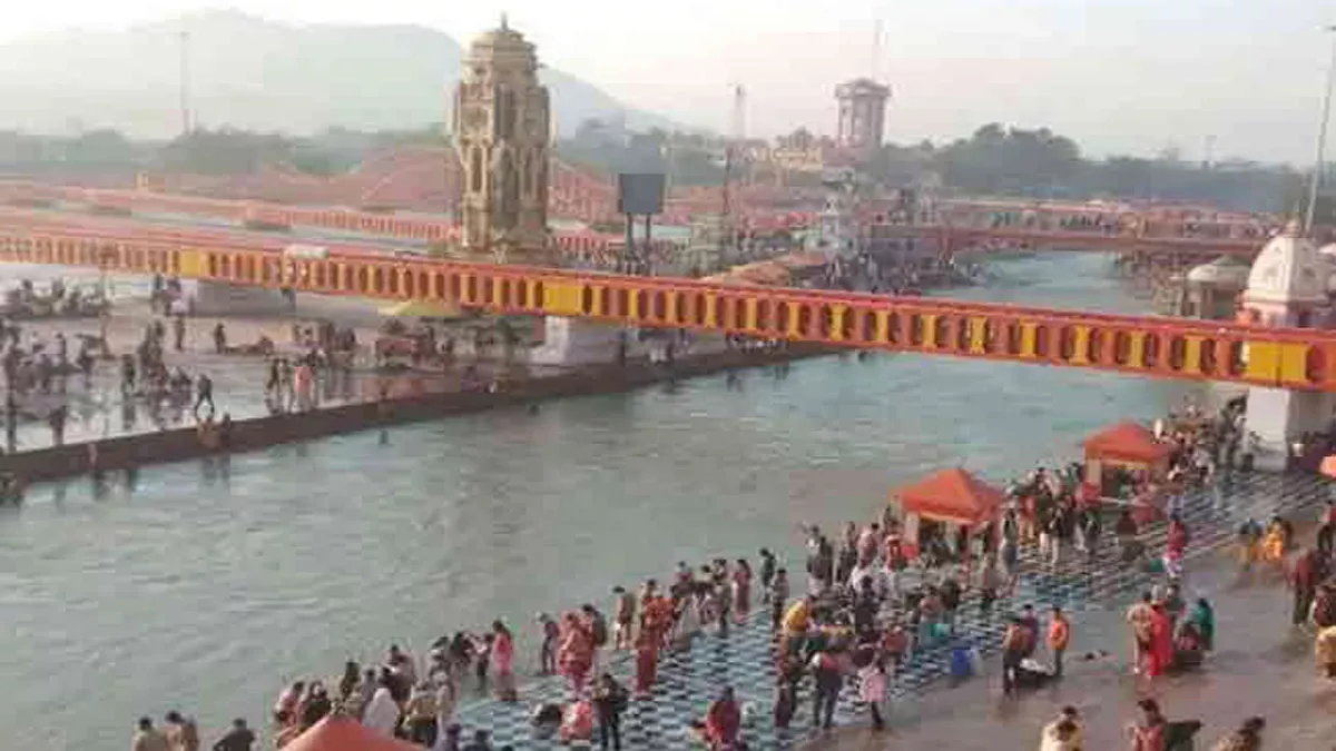 गंगा तट पर जल संरक्षण की नई पहल — इन्फिल्ट्रेशन वेल से प्राकृतिक जल शोधन और भूजल स्तर में सुधार