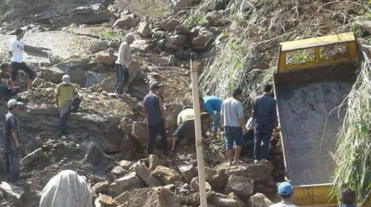 मिज़ोरम की राजधानी आइजोल में भारी बारिश के कारण ढह गई खदान, दस की मौत
