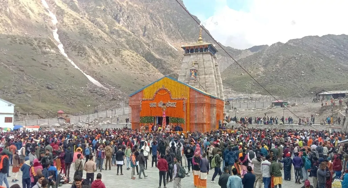 केदारनाथ में टूटा पिछले साल का रिकॉर्ड — श्रद्धालुओं की संख्या 16.56 लाख के पार, चारधाम यात्रा बनी ऐतिहासिक
