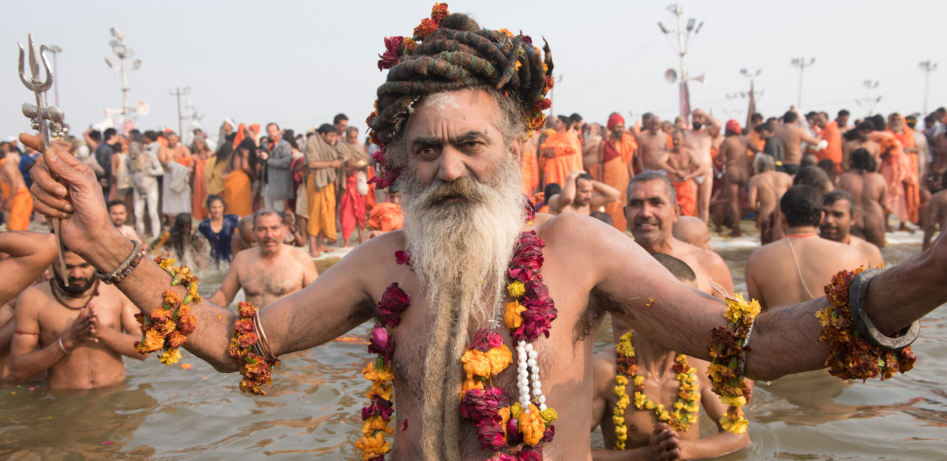 महाकुंभ मेला 2025: प्रयागराज में भूमि विवाद से माहौल गरमाया