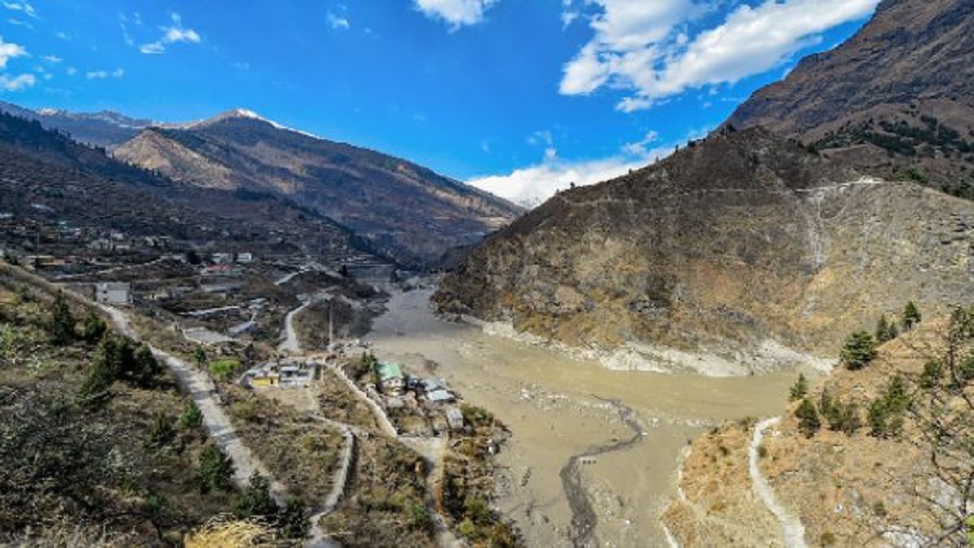 उत्तराखंड जोशीमठ में भू-धंसाव के गंभीर हालत होने के मिले नए संकेत, भूविज्ञानी की बड़ी चिंता: